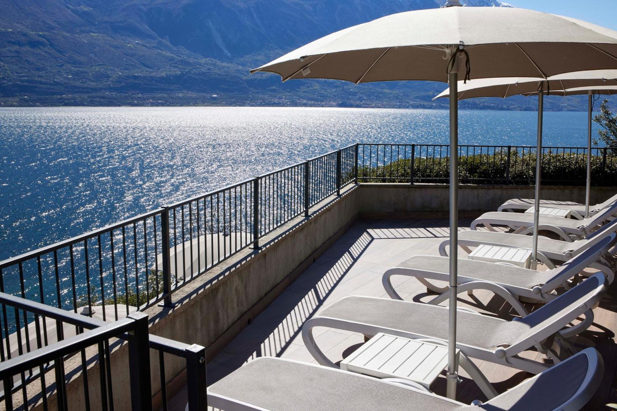 Hotel Atilius - Adults Only Лимоне-суль-Гарда Экстерьер фото