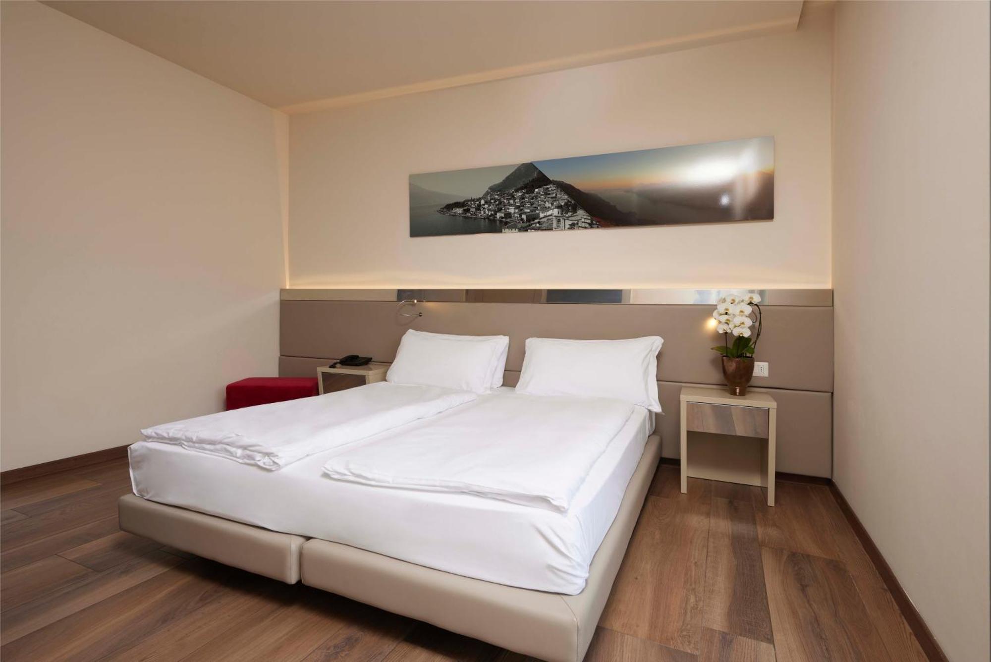 Hotel Atilius - Adults Only Лимоне-суль-Гарда Номер фото
